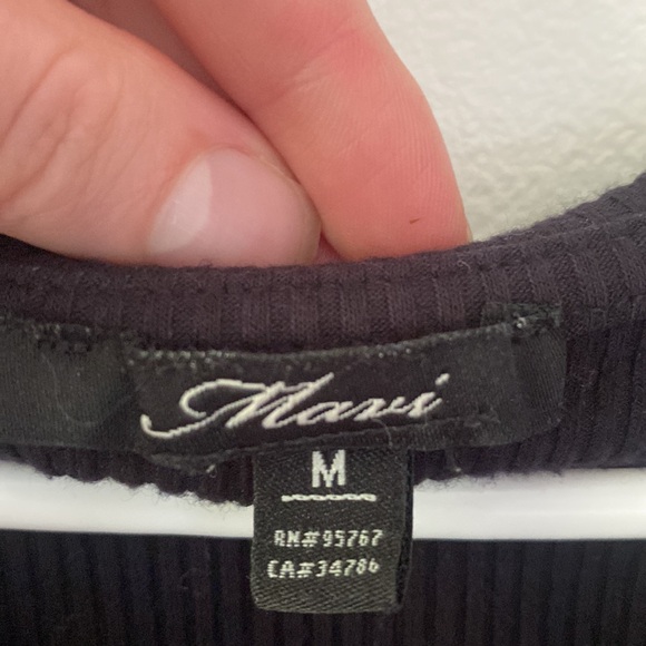 Mavi - Picture 2 of 2